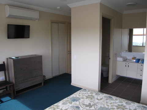 Warrawong Lodge - Accommodation Fremantle 1