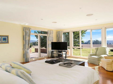 Warrington Park - Bendooley Hill - Accommodation Fremantle 3