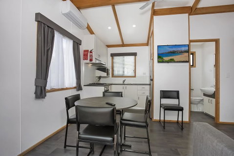 Warrnambool Holiday Village - Accommodation Fremantle 2