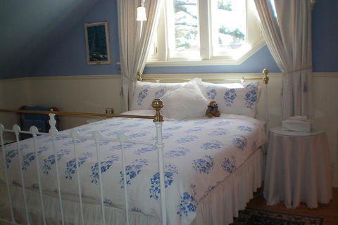 Water Bay Villa Bed & Breakfast - Accommodation Fremantle 2