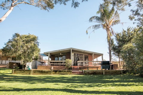 Water's Edge Bundalong - Accommodation Fremantle 1