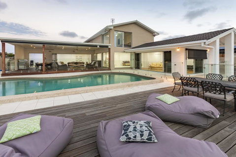 Waterfront Entertainer - Accommodation Fremantle 1
