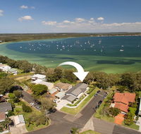 Waterfront Serenity - Luxury home with Grand Views - Accommodation Fremantle