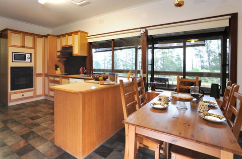 Lavender Farm - Accommodation Fremantle 4