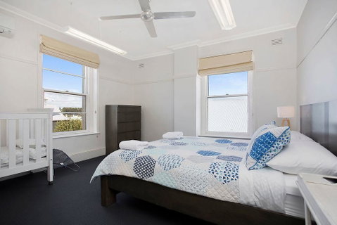 Plummers Mill - Central Townhouse - Accommodation Fremantle 3
