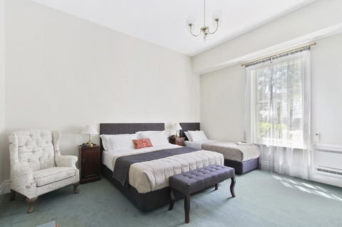 The Riversleigh - Accommodation Fremantle 8