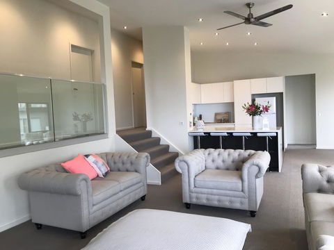 Lorne Sea View Terrace House - Accommodation Fremantle 0