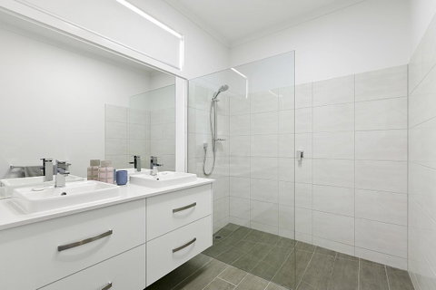 Tidal Changes - Rejuvenate Stays - Accommodation Fremantle 7