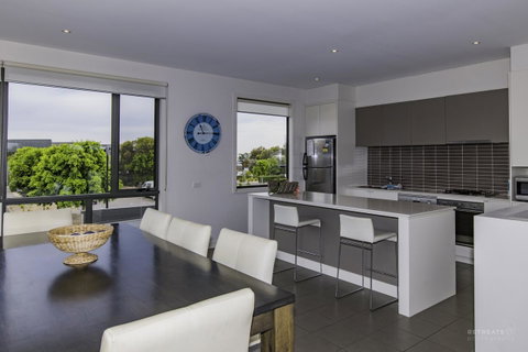 1 Pebble Place - Accommodation Fremantle 0