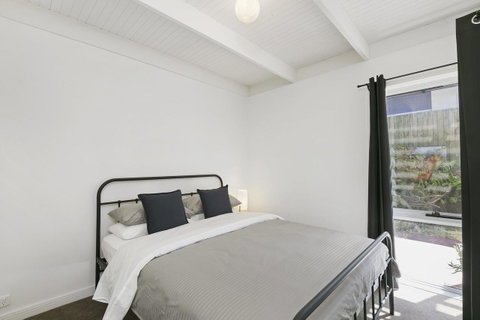 Mysa Anglesea Sleeps 7 WiFi SmartTV Cafes Shops - Accommodation Fremantle 8