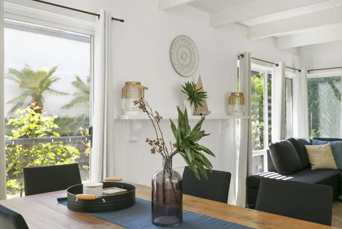 Mysa Anglesea Sleeps 7 WiFi SmartTV Cafes Shops - Accommodation Fremantle 1