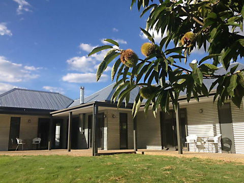 3 Bells Alpine Cottage - Accommodation Fremantle 0
