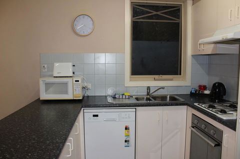 Australian Home Away @ Box Hill 2 Bedroom - Accommodation Fremantle 8