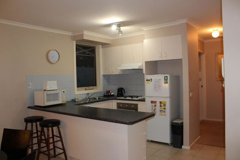 Australian Home Away @ Box Hill 2 Bedroom - Accommodation Fremantle 7