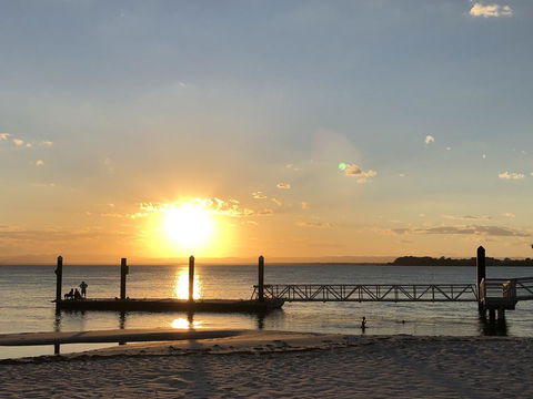 Bribie Island Hotel - Accommodation Fremantle 0