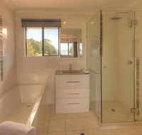 Dolphin Waters - Accommodation Fremantle