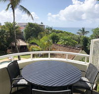 Sunshine Beach Luxe Apartment - Accommodation Fremantle