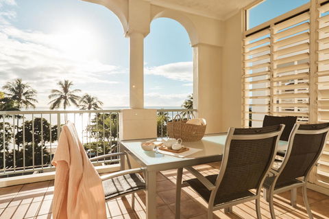 Sea Change Beachfront Apartments - Accommodation Fremantle 0