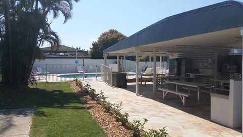 Alex Beach Cabins And Tourist Park - Accommodation Fremantle 15