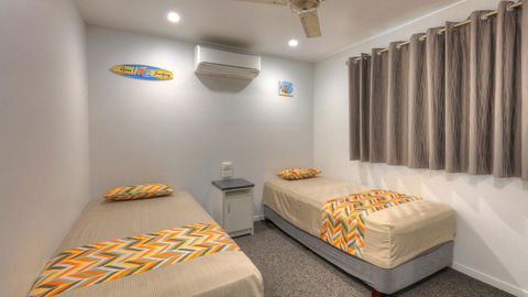 Alex Beach Cabins And Tourist Park - Accommodation Fremantle 10