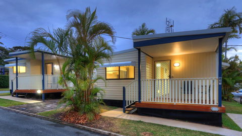 Alex Beach Cabins And Tourist Park - Accommodation Fremantle 25