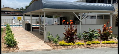 Alex Beach Cabins And Tourist Park - Accommodation Fremantle 4