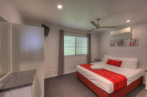 Alex Beach Cabins And Tourist Park - Accommodation Fremantle 8