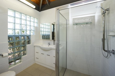 Island Leisure Resort - Accommodation Fremantle 3