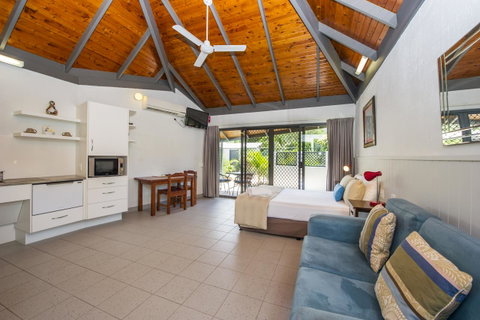 Island Leisure Resort - Accommodation Fremantle 14