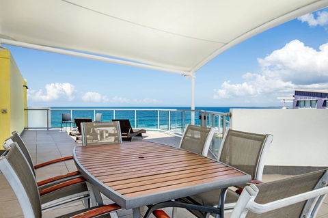 Rolling Surf Resort - Accommodation Fremantle 9
