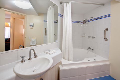 Nautilus Resort Mooloolaba - Accommodation Fremantle 24