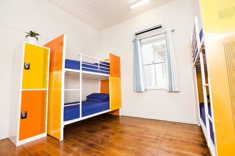 Mad Monkey Central - Accommodation Fremantle 7