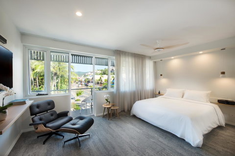 Heart Hotel And Gallery Whitsundays - Accommodation Fremantle 0