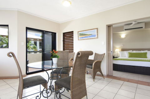 Regal Port Douglas - Accommodation Fremantle 14