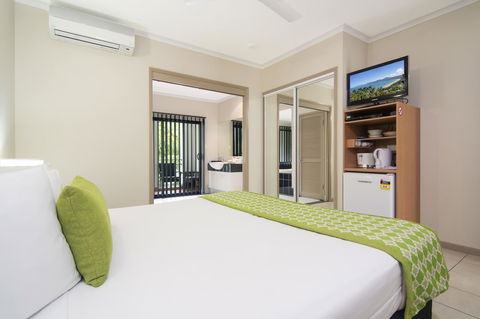Regal Port Douglas - Accommodation Fremantle 3