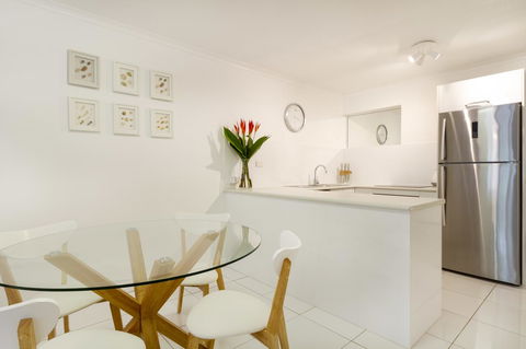 The White House Port Douglas - Accommodation Fremantle 12