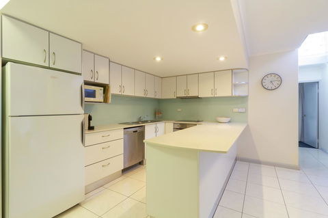 The White House Port Douglas - Accommodation Fremantle 22