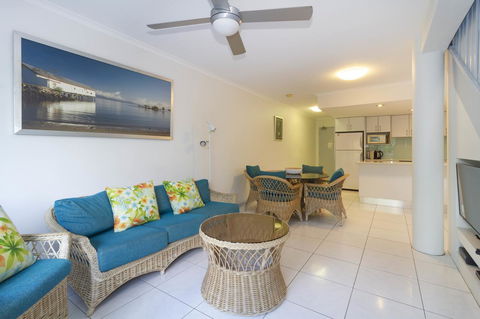 The White House Port Douglas - Accommodation Fremantle 24