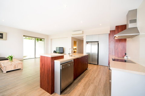 Whitsunday Reflections - Accommodation Fremantle 6