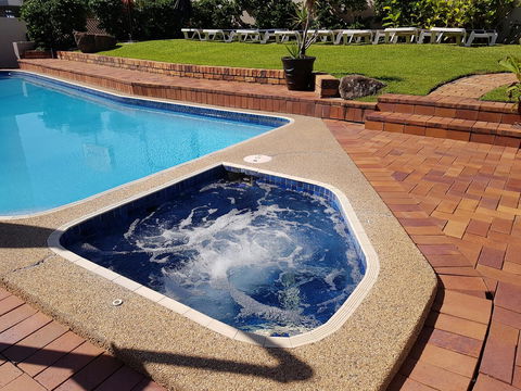 Surfers Chalet - Accommodation Fremantle 26