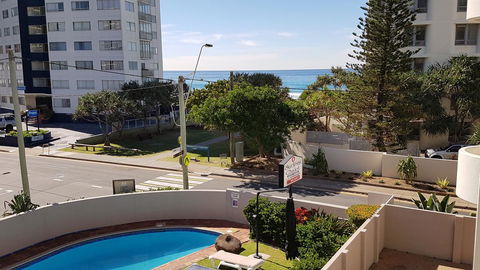 Surfers Chalet - Accommodation Fremantle 17