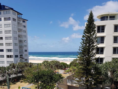 Surfers Chalet - Accommodation Fremantle 29