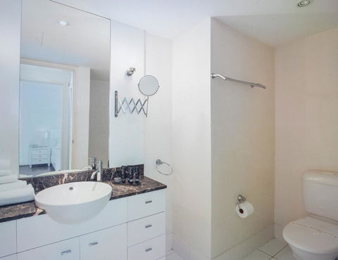 Circle Luxury Holidays - Accommodation Fremantle 1