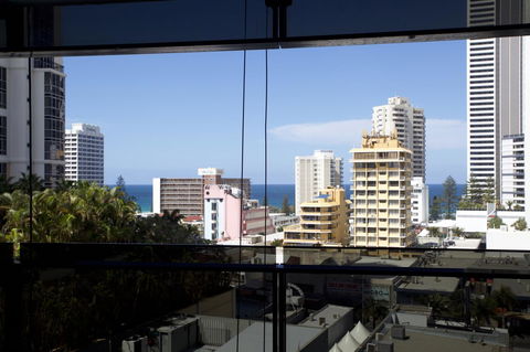 Circle Luxury Holidays - Accommodation Fremantle 4