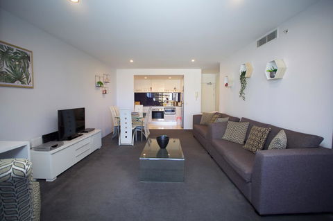Circle Luxury Holidays - Accommodation Fremantle 2
