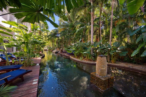 Palm Cove Paradise - Couples Spa Beach Getaway - Accommodation Fremantle 14
