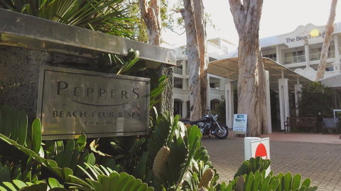 Palm Cove Paradise - Couples Spa Beach Getaway - Accommodation Fremantle 2