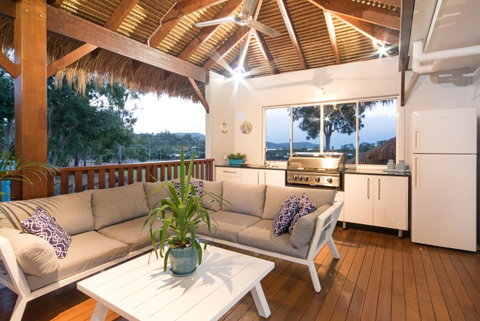 Whitsunday Luxury Homes - Accommodation Fremantle 2