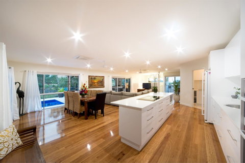 Whitsunday Luxury Homes - Accommodation Fremantle 5