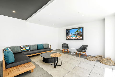 Qube Broadbeach - Accommodation Fremantle 22